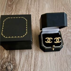 CHANEL Authentic CC Earrings Pierced Gold Plated
